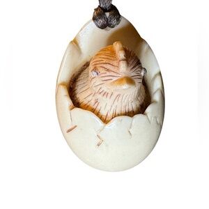 Vintage Razza Carved Resin Hatching Chick